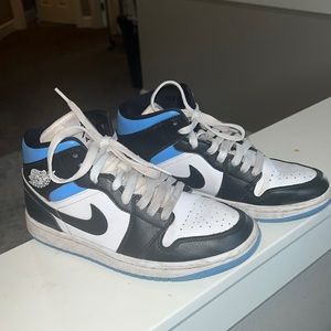 NIKE AIR JORDANS!!!💙🖤